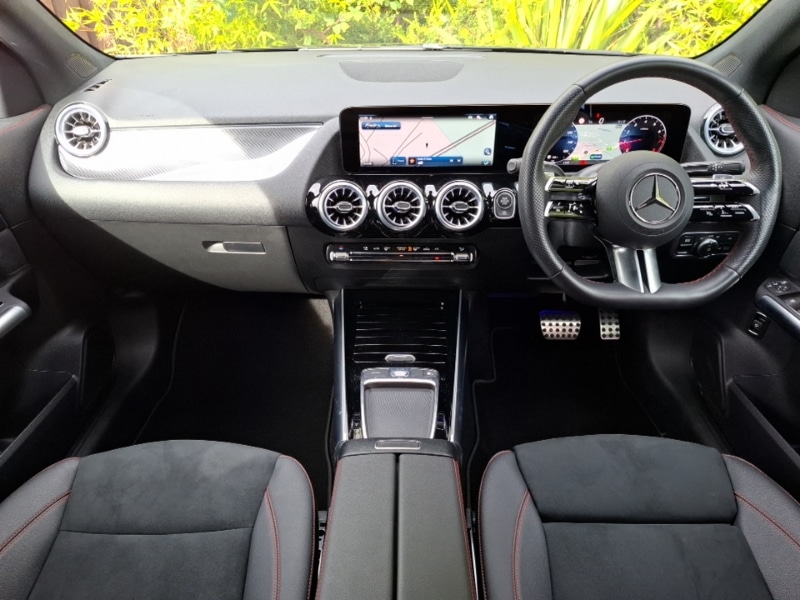 Used Mercedes-Benz GLA 2024 for sale - 76548546: Photo 2