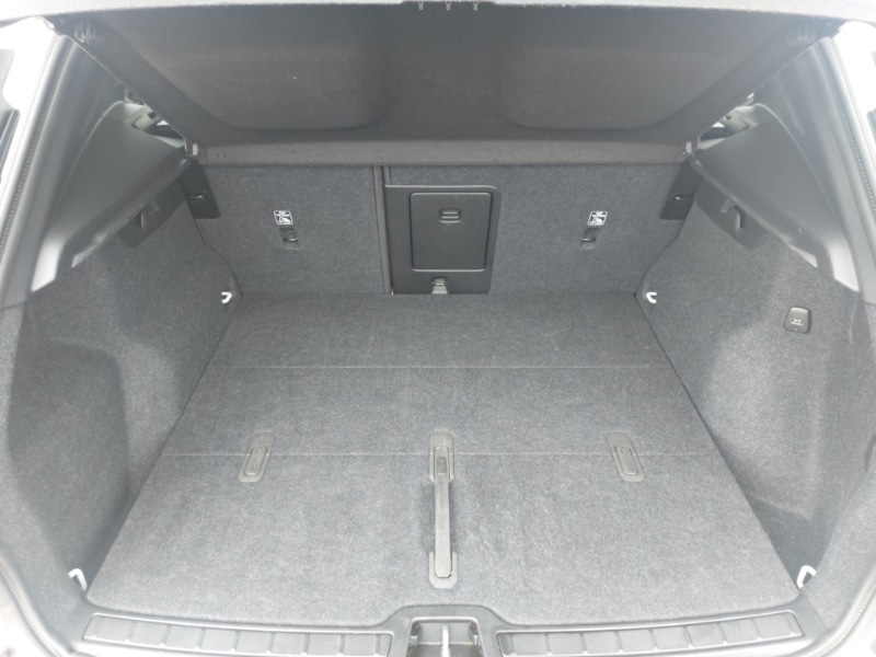 Used Volvo XC40 2024 for sale - 77756378: Photo 8