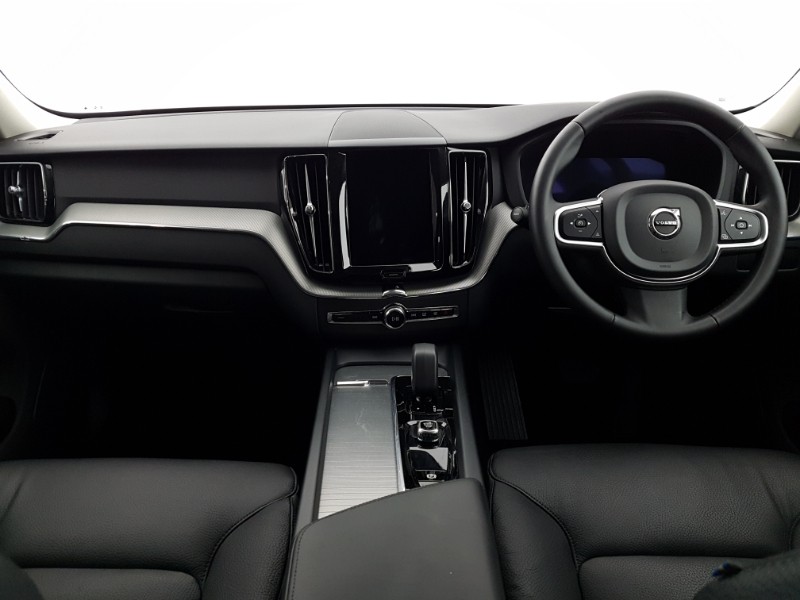 Used Volvo XC60 2024 for sale - 77569378: Photo 2