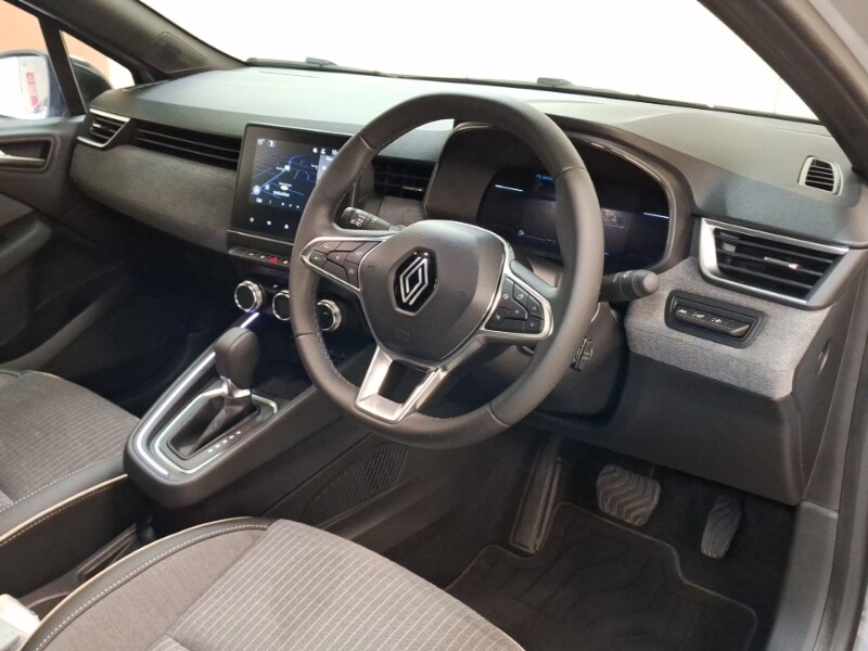 Used Renault Clio 2024 for sale - 78071459: Photo 11