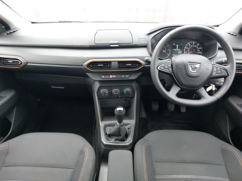 Used Dacia Sandero Stepway 2022 for sale - 77875082: Photo 2