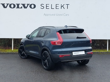 Used Volvo XC40 2025 for sale - 79411285: Photo