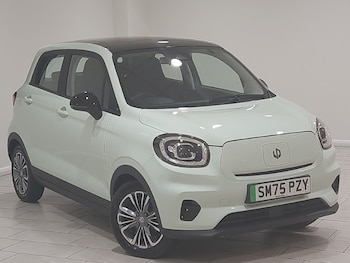 2025 - 70kW 37kWh 5dr Auto