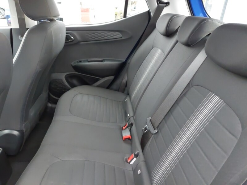 Used Hyundai i10 2023 for sale - 77312031: Photo 6