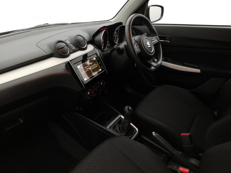 Used Suzuki Swift 2022 for sale - 77924094: Photo 5