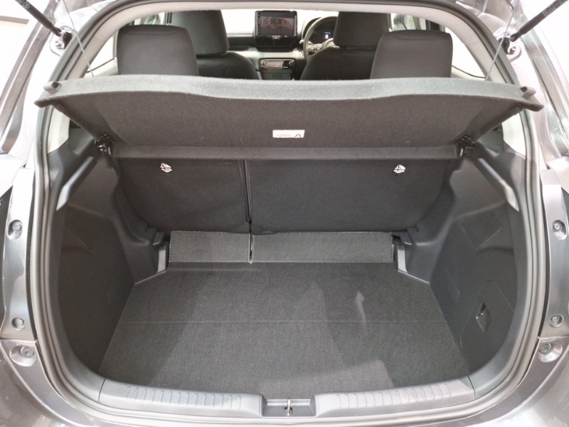 Used Mazda Mazda2 HYBRID 2024 for sale - 76688315: Photo 8