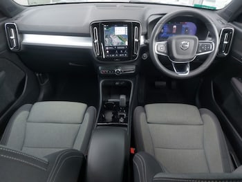 Used Volvo XC40 2023 for sale - 78547181: Photo