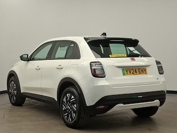 Used Fiat 600 2024 for sale - 79603341: Photo