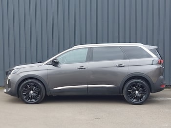 Used Peugeot 5008 2022 for sale - 77386099: Photo