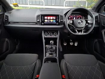 Used Skoda Karoq 2024 for sale - 77423885: Photo