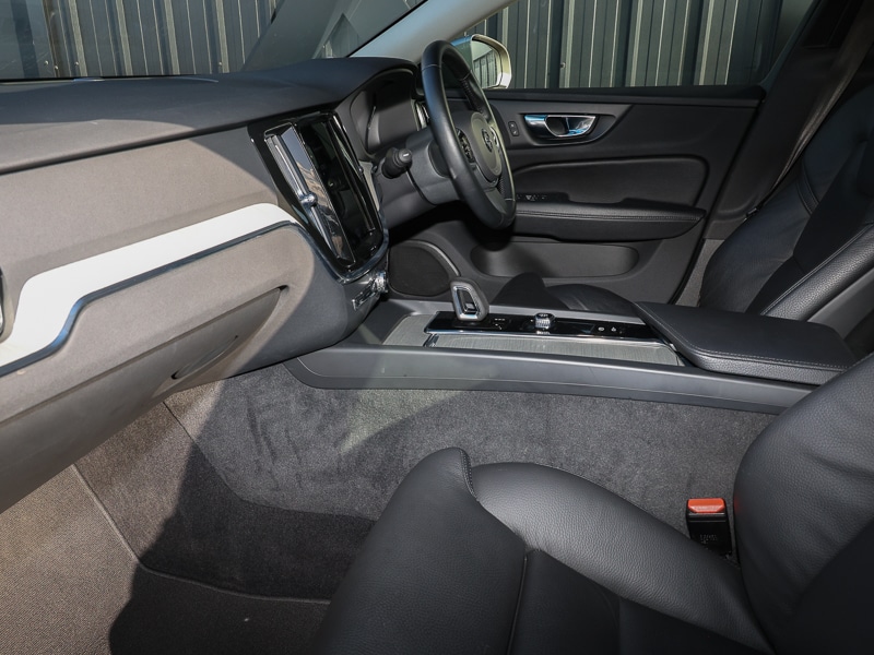 Used Volvo V60 2021 for sale - 77987394: Photo 4