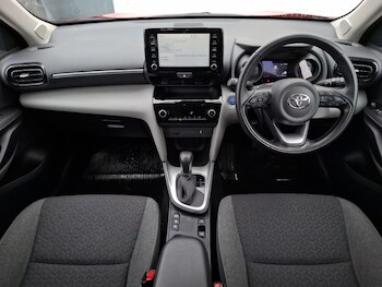 Used Toyota Yaris Cross 2022 for sale - 75408648: Photo