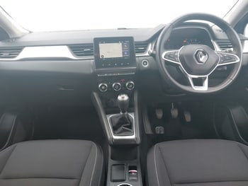 Used Renault Captur 2021 for sale - 79273497: Photo