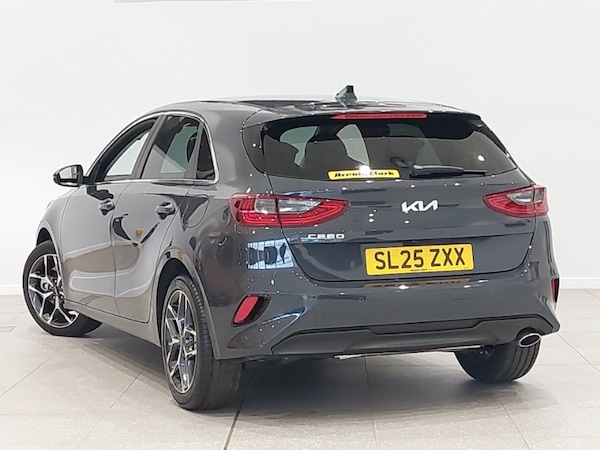 Used Kia Ceed 2025 for sale - 76325158: Photo 3