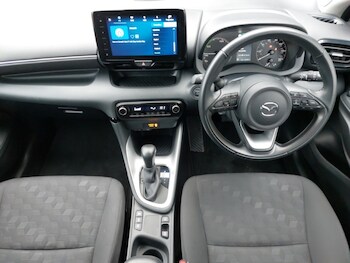 Used Mazda Mazda2 HYBRID 2024 for sale - 77800110: Photo