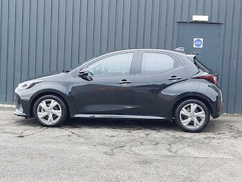 Used Mazda Mazda2 HYBRID 2024 for sale - 77800110: Photo