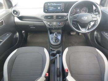 Used Hyundai i10 2023 for sale - 78498287: Photo