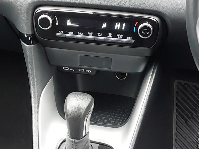 Used Mazda Mazda2 HYBRID 2024 for sale - 77652665: Photo 11