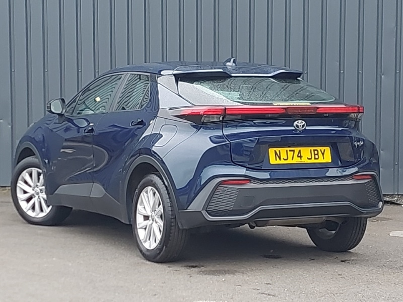 Used Toyota C-HR 2024 for sale - 76435482: Photo 3