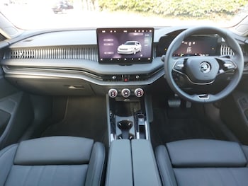 Used Skoda Superb 2024 for sale - 75725206: Photo