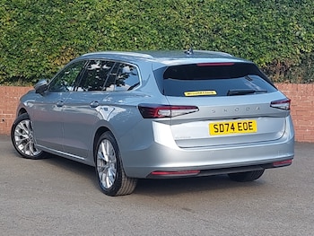 Used Skoda Superb 2024 for sale - 75725206: Photo