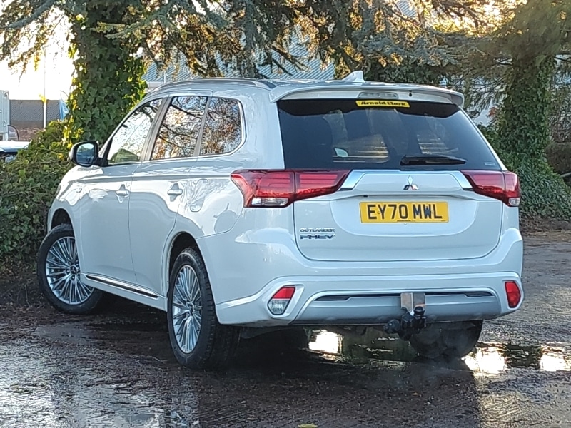 Used Mitsubishi Outlander 2020 for sale - 76639931: Photo 3