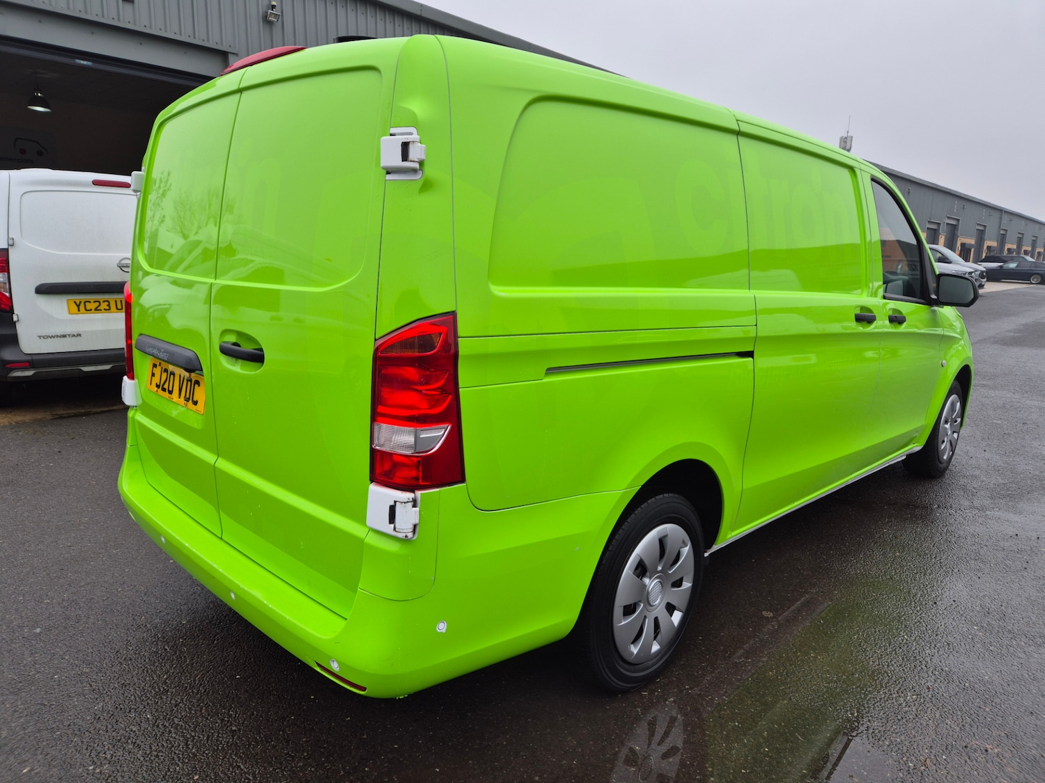 Used Mercedes-Benz Vito 2020 for sale - 77542427: Photo 11