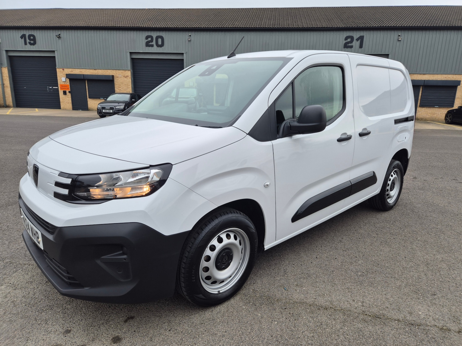 Used Peugeot Partner 2024 for sale - 77996986: Photo 19