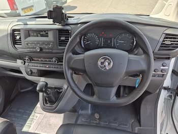Used Vauxhall Vivaro 2019 for sale - 79262329: Photo