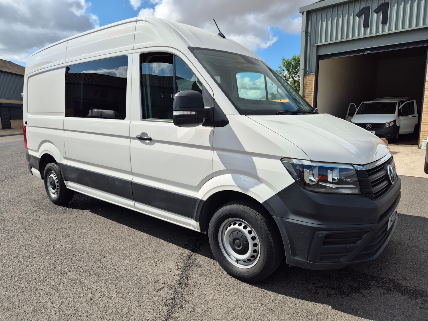 Used Volkswagen Crafter 2021 for sale - 74802265: Photo 1