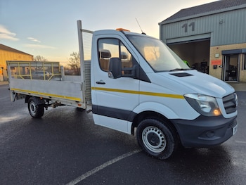 Mercedes-Benz Sprinter feature image