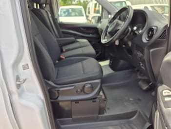 Used Mercedes-Benz Vito 2021 for sale - 75131976: Photo