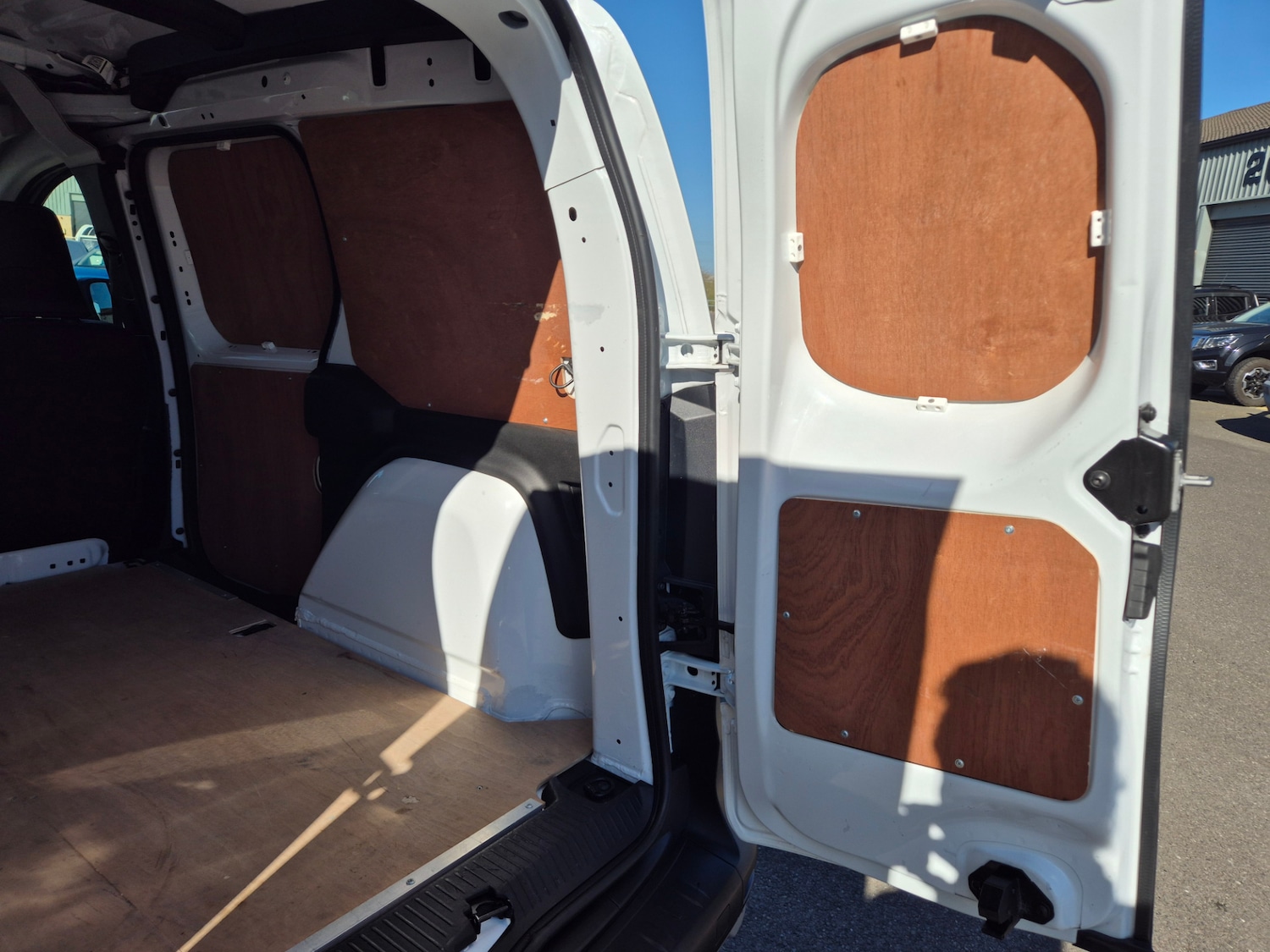 Used Nissan Other 2023 for sale - 77930462: Photo 14