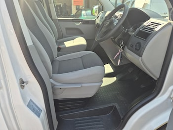 Used Volkswagen Transporter 2014 for sale - 79524766: Photo