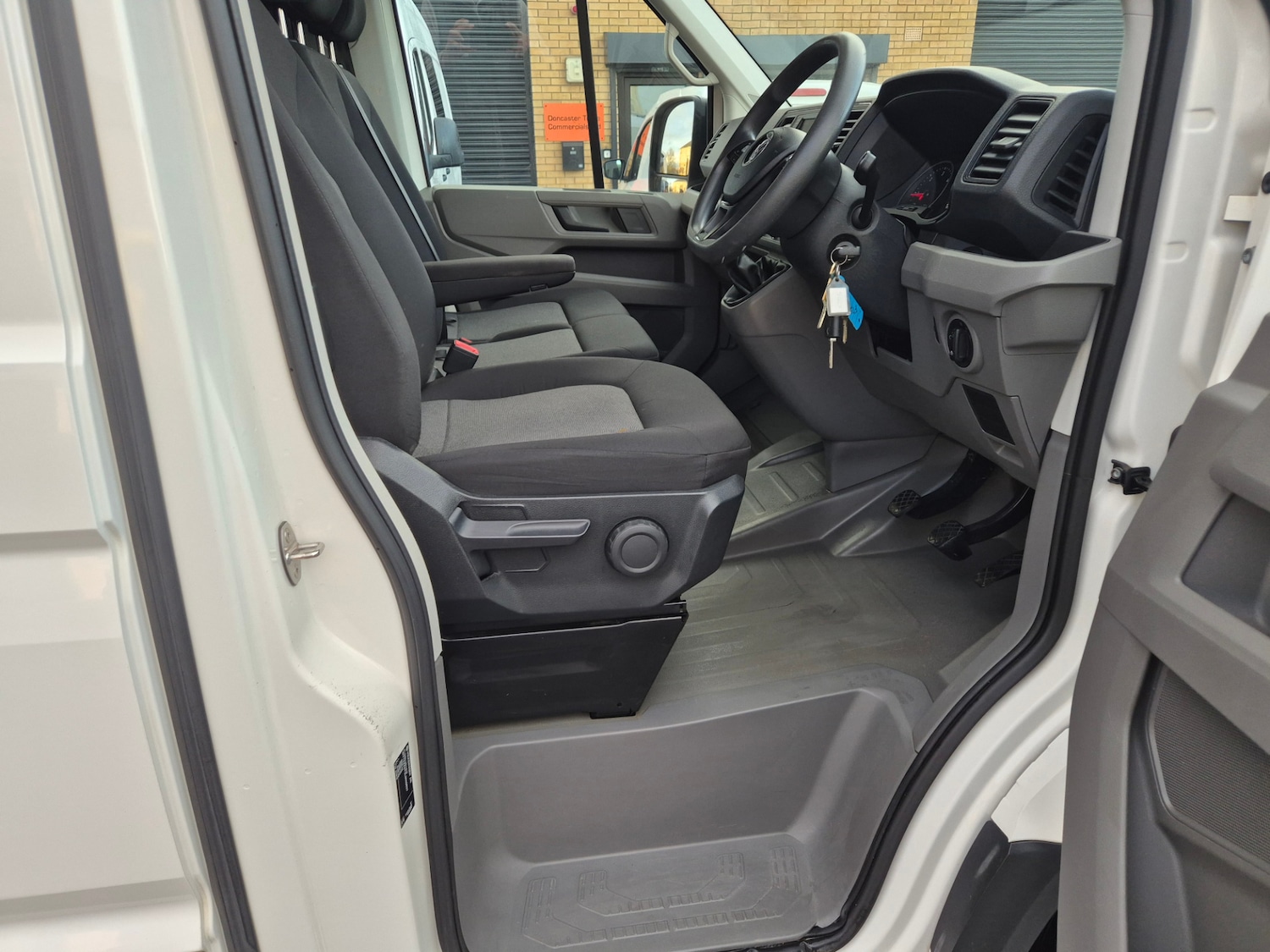 Used Volkswagen Crafter 2020 for sale - 76720111: Photo 2