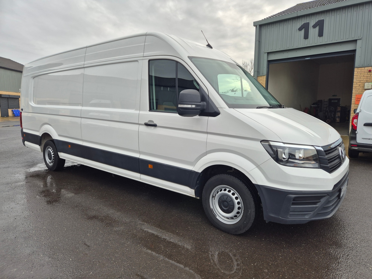 Used Volkswagen Crafter 2020 for sale - 76946861: Photo 1