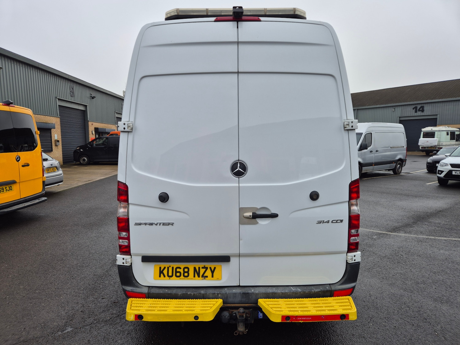 Used Mercedes-Benz Sprinter 2018 for sale - 77432875: Photo 9