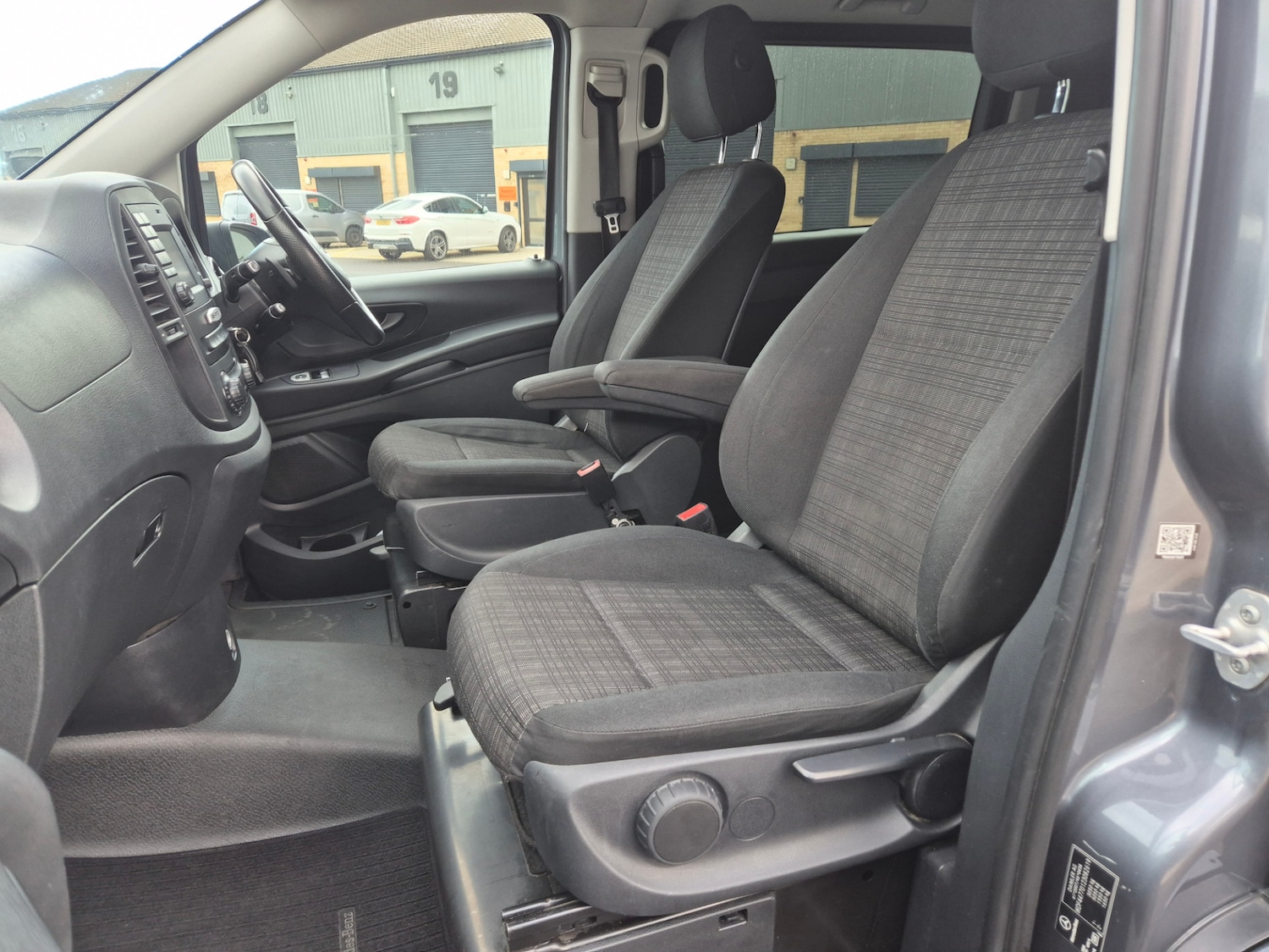 Used Mercedes-Benz Vito 2015 for sale - 76382713: Photo 18