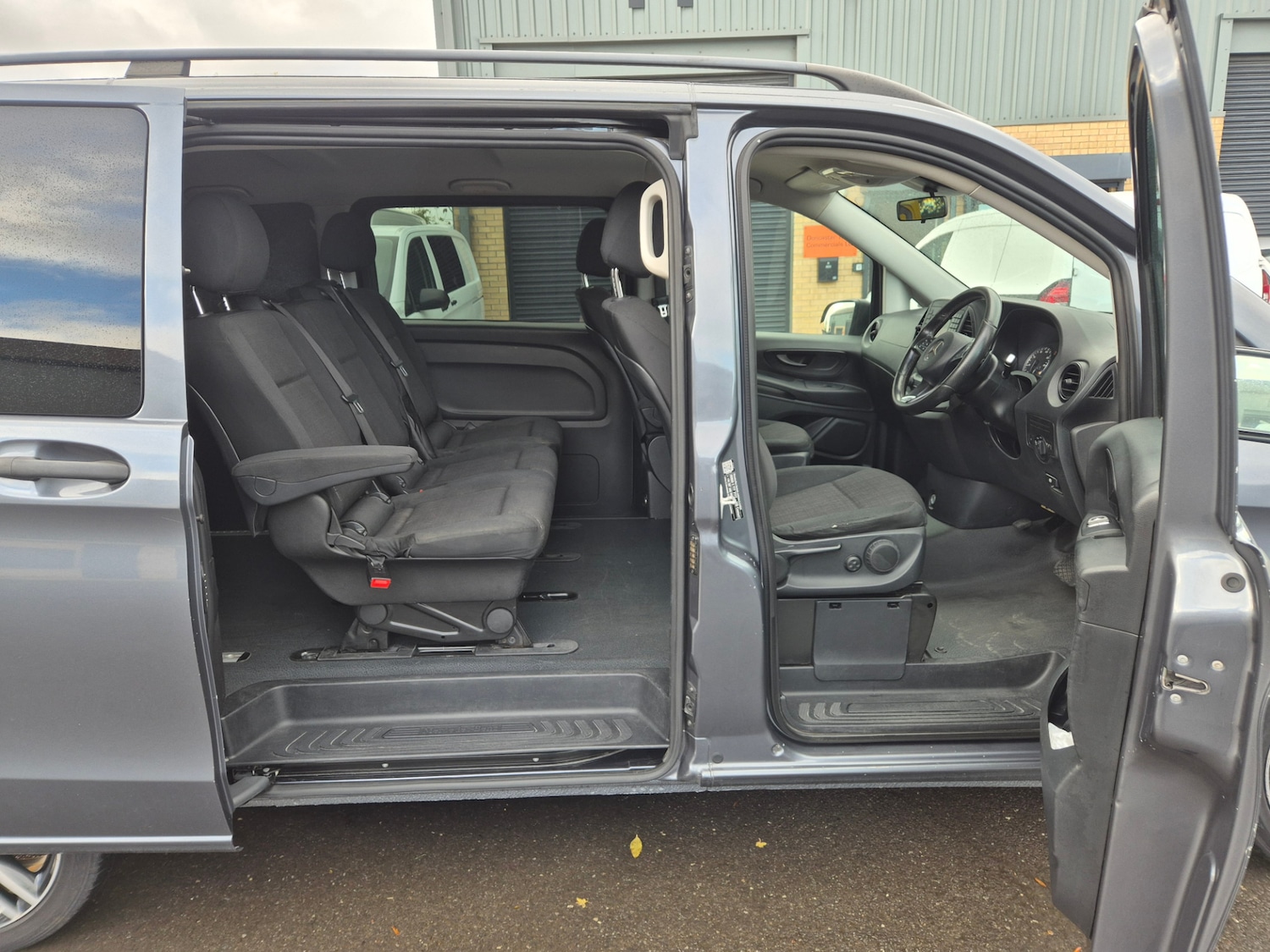 Used Mercedes-Benz Vito 2015 for sale - 76382713: Photo 8