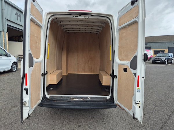 Used Volkswagen Crafter 2024 for sale - 76156502: Photo 7