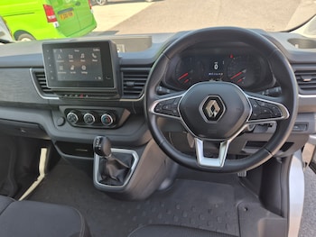 Used Renault Trafic 2024 for sale - 79004213: Photo