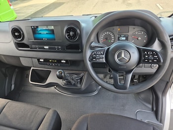 Used Mercedes-Benz Sprinter 2019 for sale - 77615926: Photo