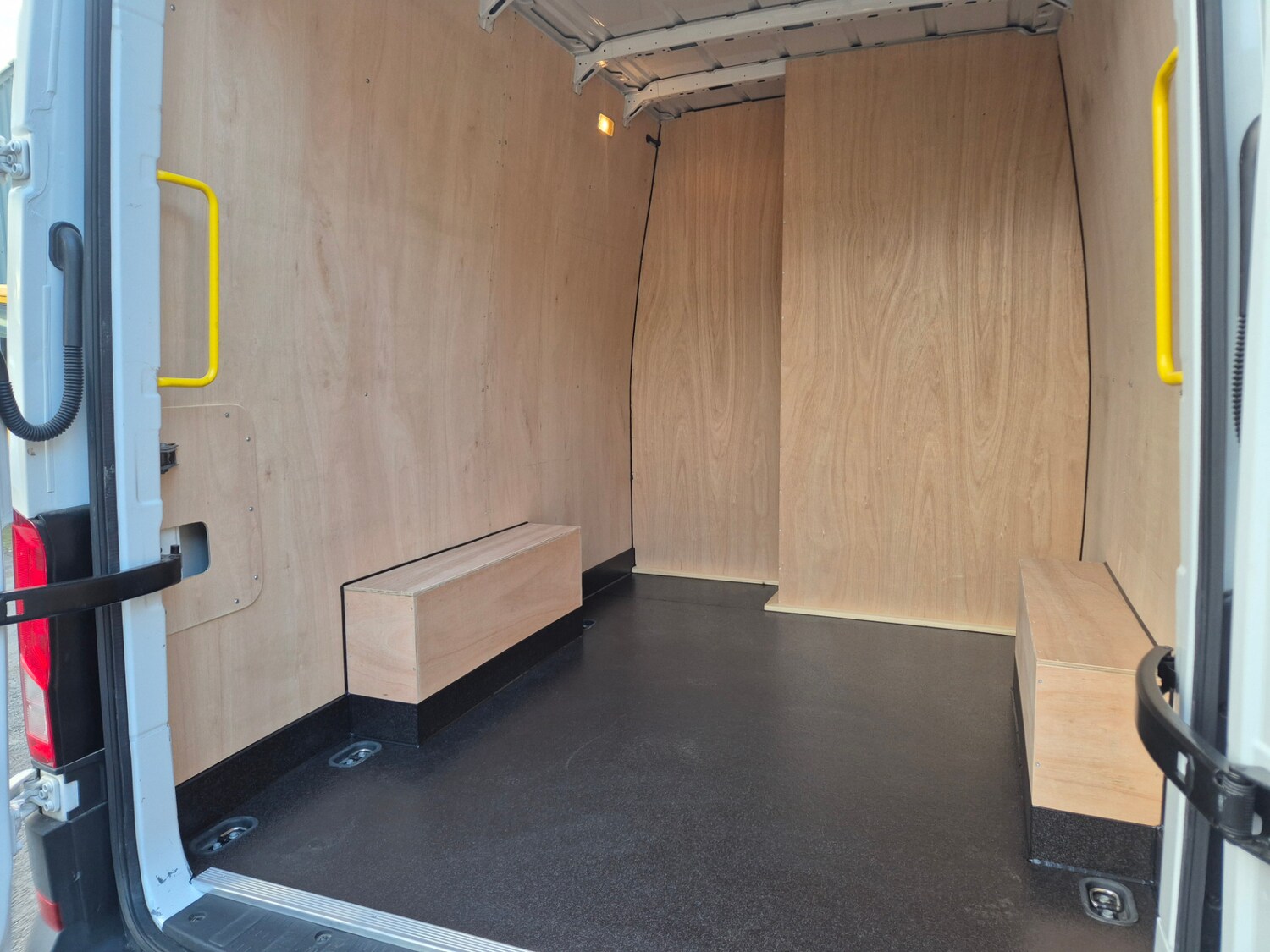 Used Volkswagen Crafter 2024 for sale - 76351996: Photo 11