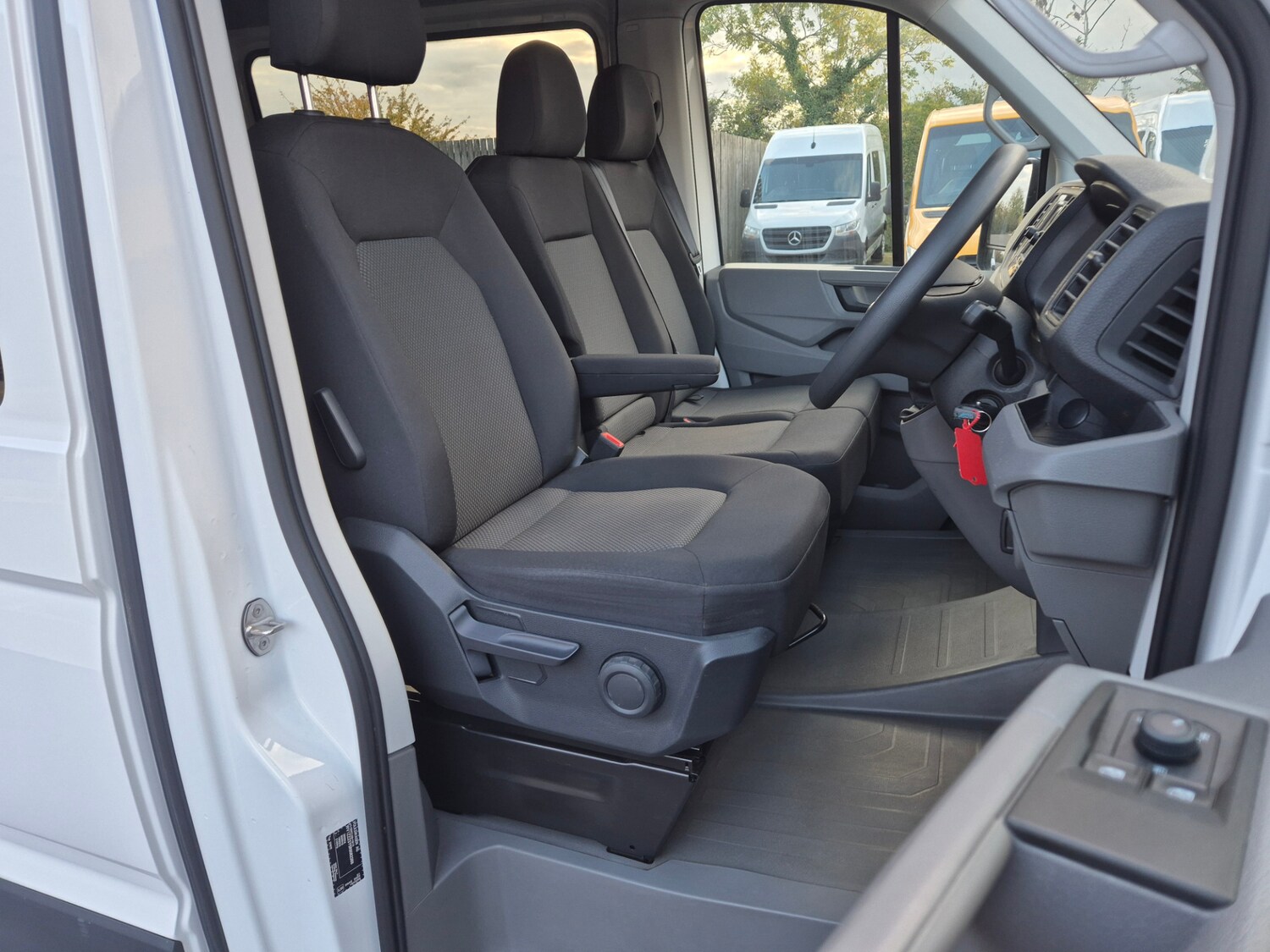 Used Volkswagen Crafter 2024 for sale - 76351996: Photo 7