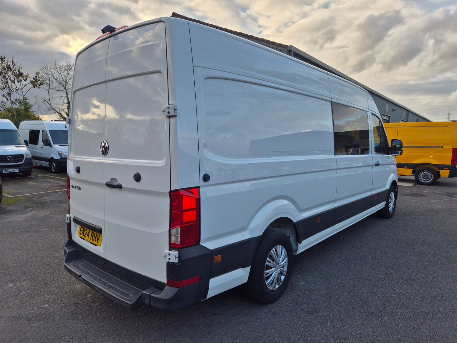 Used Volkswagen Crafter 2024 for sale - 76351996: Photo 9