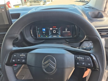 Used Citroen Berlingo 2024 for sale - 78025161: Photo