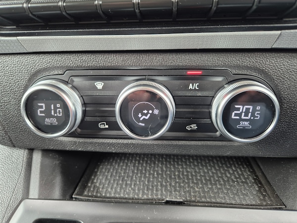 Used Nissan Other 2023 for sale - 74779762: Photo 6