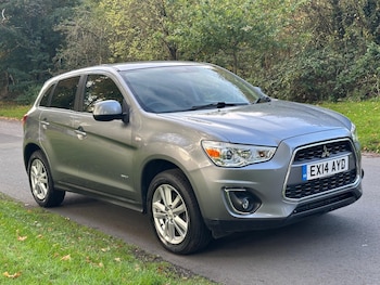 (14) - 2.2 DI-D 4 Auto 4WD Euro 5 (s/s) 5dr