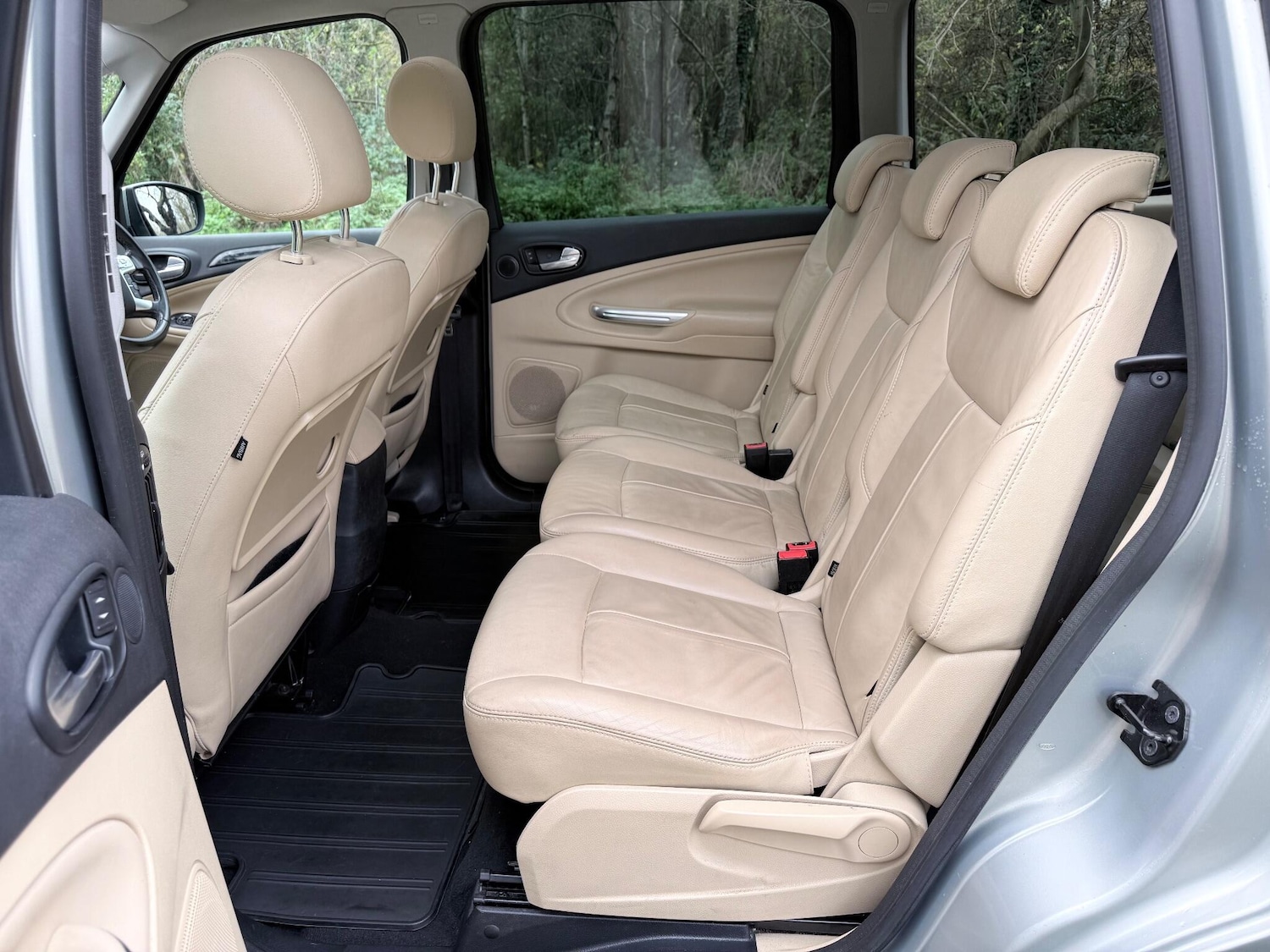 Used Ford Galaxy for sale - 76597151: Photo 27