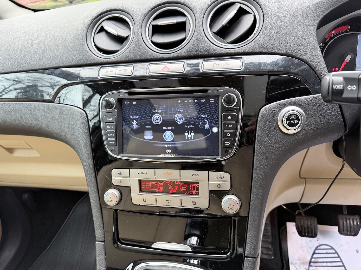 Used Ford Galaxy for sale - 76597151: Photo 58